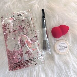 ✨NWT SEPHORA COLLECTION MINI BRUSH, SPONGE & CLEANER SET✨